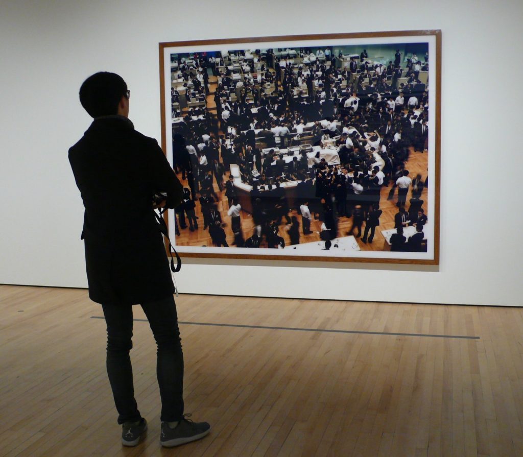 Andreas Gursky: Tokyo, Stock Exchange, 